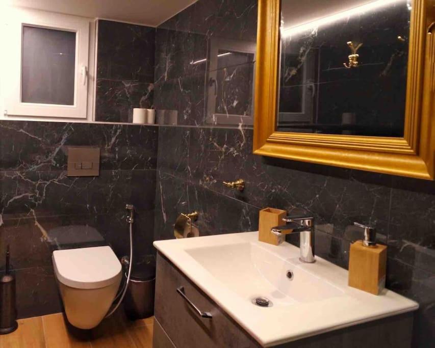 Royal Blue Grand Suite No 4 Piraeus Port 외부 사진
