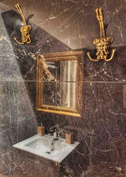 Royal Blue Grand Suite No 4 Piraeus Port 외부 사진