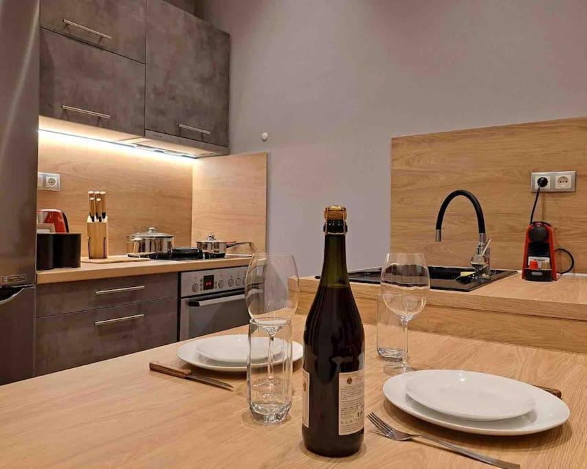 Royal Blue Grand Suite No 4 Piraeus Port 외부 사진