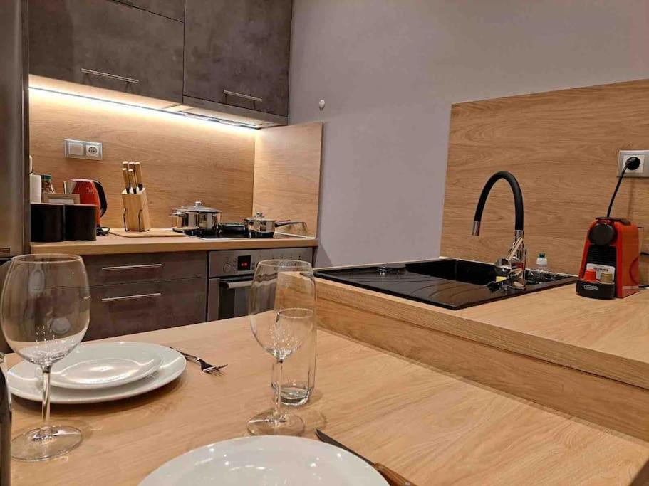 Royal Blue Grand Suite No 4 Piraeus Port 외부 사진